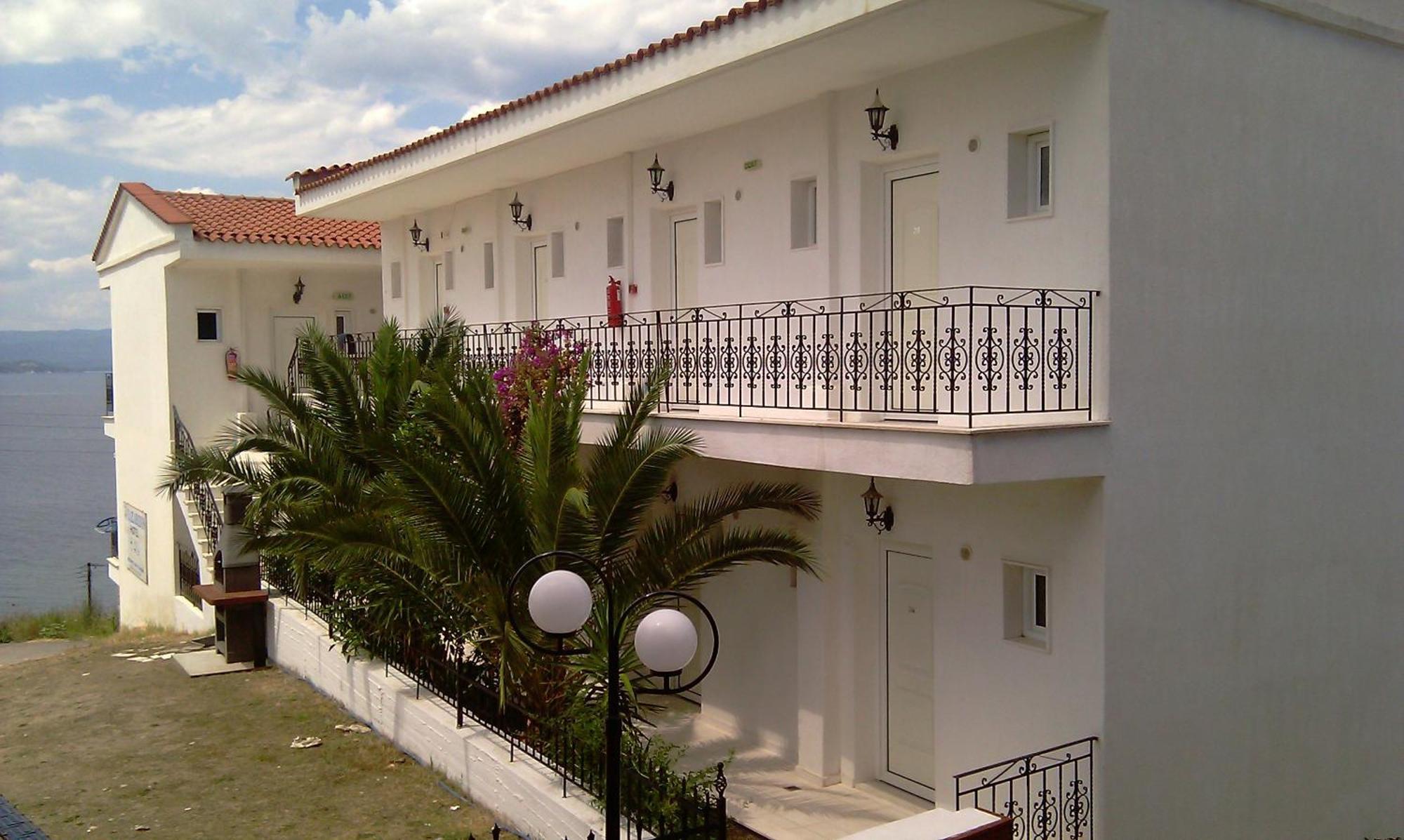 Lazaridis Luxury Studios & Apartments Nea Roda Ngoại thất bức ảnh