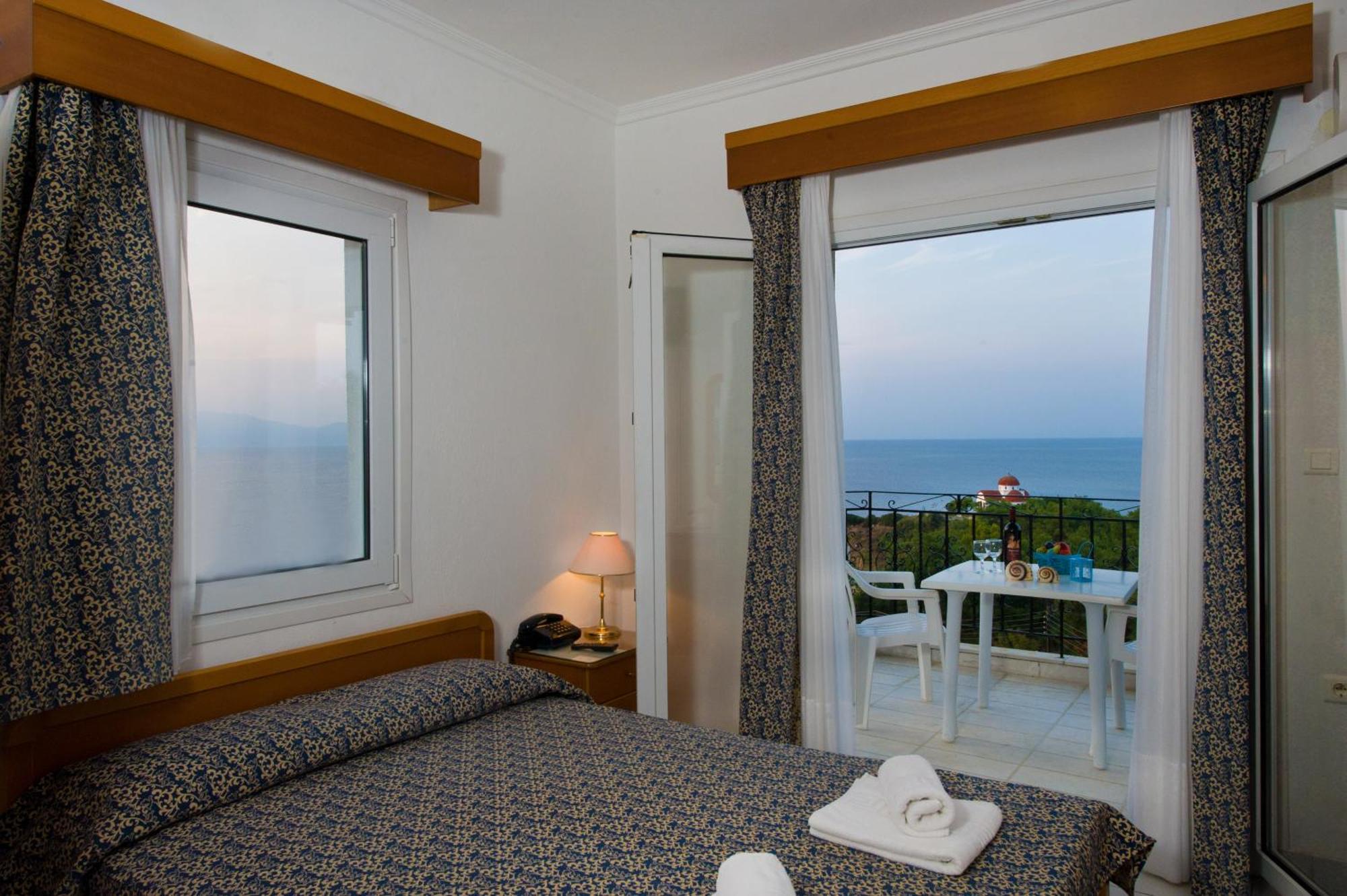 Lazaridis Luxury Studios & Apartments Nea Roda Ngoại thất bức ảnh