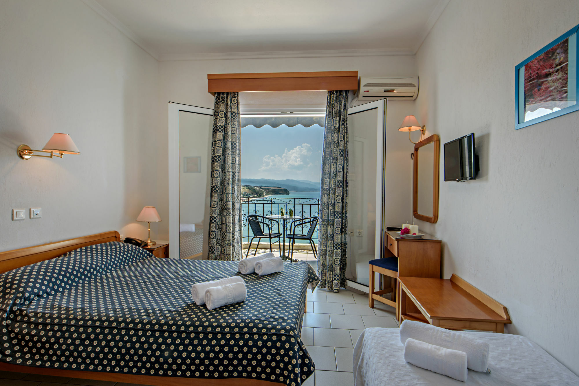 Lazaridis Luxury Studios & Apartments Nea Roda Ngoại thất bức ảnh